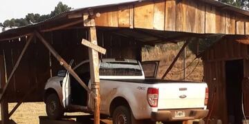 A punta de pistola robaron una camioneta Ford Ranger adquirida por un subsidio del gobierno provincial.