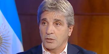 “Muchachos… el dólar no va a aumentar”, Caputo parafraseó la canción del mundial para descartar una devaluación. Foto: Captura de video