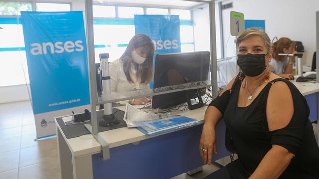 Silvia Natalini, la primera mujer en recibir la Jubilación anticipada (RíoNegro: Juan Thomes)