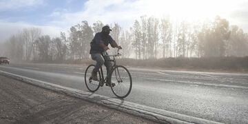 Fuertes ráfagas de viento Zonda se podrían presentar luego del medio día de este miércoles en Mendoza.