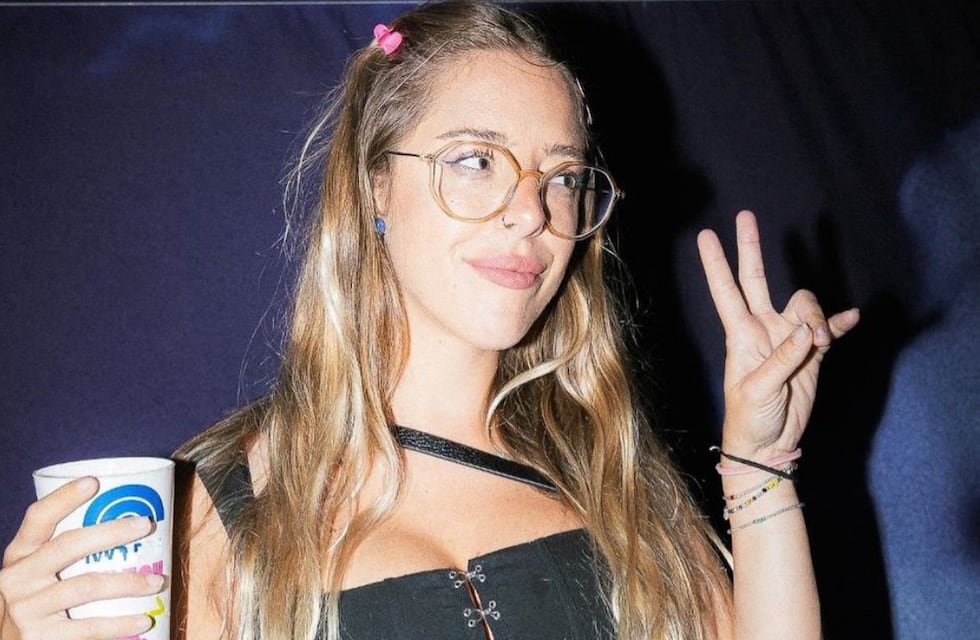 Nati Jota encendió la noche porteña con un mega escote que dejó sin palabras a sus fans