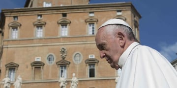 Bergoglio antes de ser el Papa Francisco: las polémicas sobre su rol durante la dictadura. (AP)