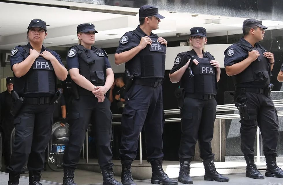 Cuánto ganan los efectivos de la Policía Federal en septiembre 2025