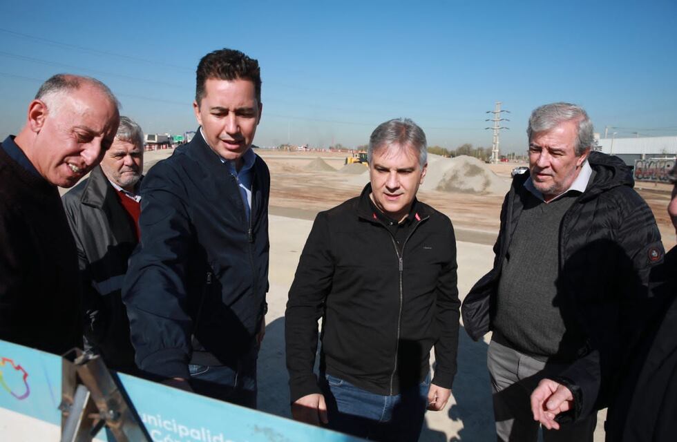 Córdoba invierte más de 2.500 millones de pesos en dos obras viales