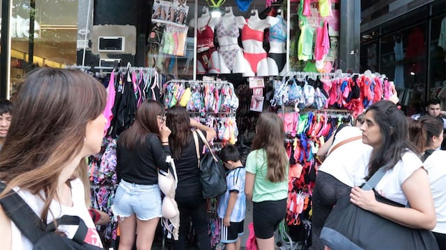 Precios y recomendaciones para viajar desde Córdoba hasta La Salada y Flores.