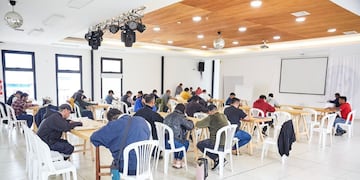 Ushuaia: el curso para obtener la licencia de conducir profesional fue un éxito
