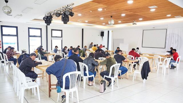 Ushuaia: el curso para obtener la licencia de conducir profesional fue un éxito