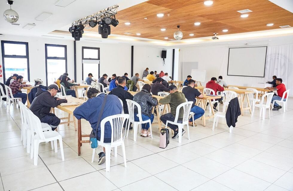 Ushuaia: el curso para obtener la licencia de conducir profesional fue un éxito