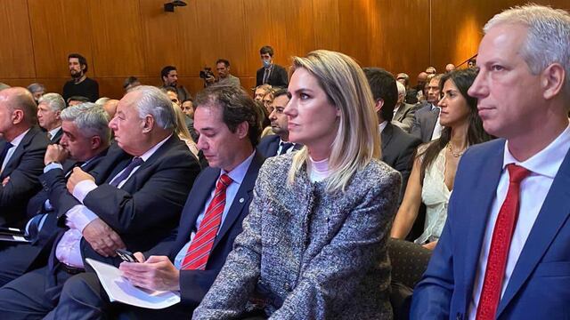 La periodista rosarina dijo que hay que "defender los valores republicanos".