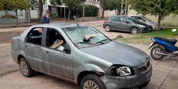 El hombre fue lesionado junto a su vehículo. Ya hay cinco detenidos.