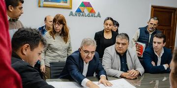 El gobierno provincial anunció una serie de proyectos estratégicos que incluyen pavimentación, fibra óptica, mejoras hídricas y un nuevo Paseo de las Artes.