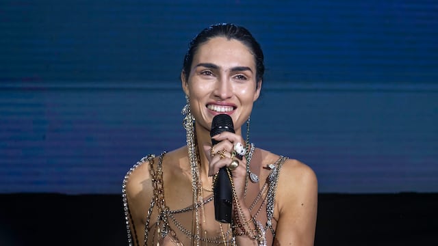 Las celebridades que asistieron al evento de prensa y disfrutaron del primer episodio de la biopic de Cris Miró. Foto: Gentileza TNT / Flow