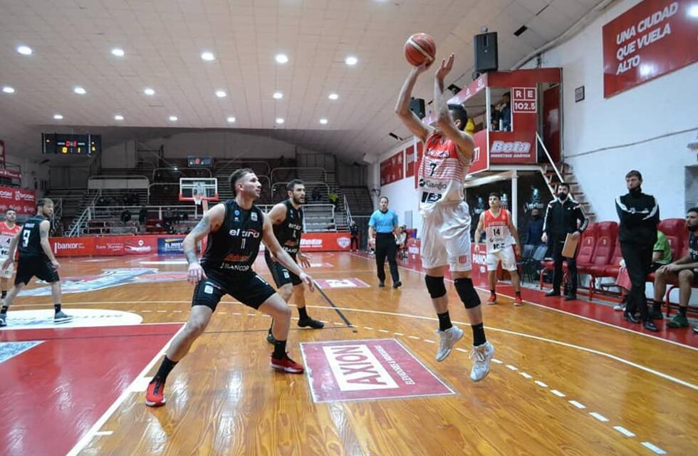 Tiro Federal de Morteros le ganó a San Isidro por Liga Argentina en San Francisco