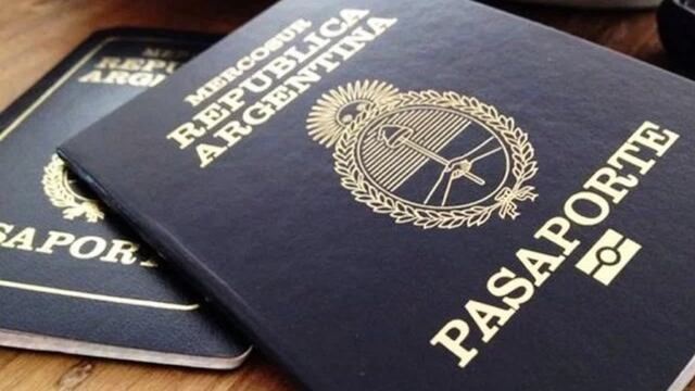 Viajar al exterior con menores: en qué consiste la nueva medida del Gobierno