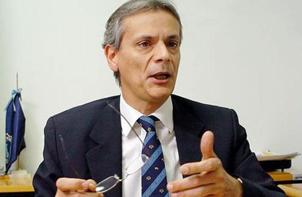 Javier Castrilli, sobre la gran polémica de River-Junior: “Es penal y expulsión”