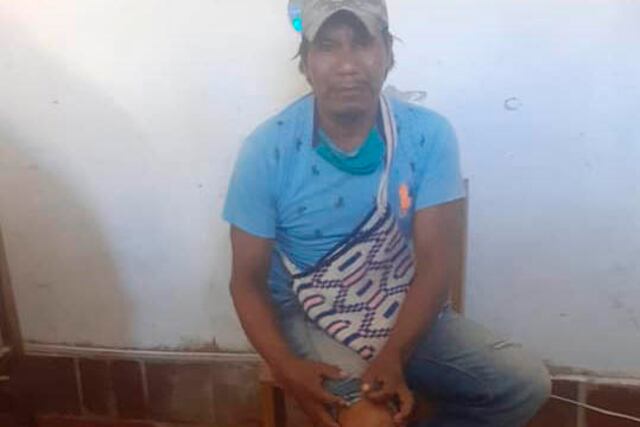 La policía reprimió a aborigenes wichís que cortaban la ruta porque no podían cobrar sus sueldos