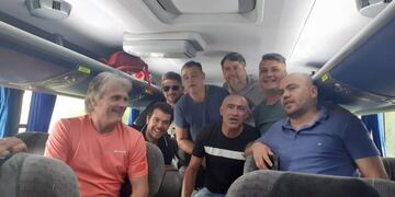 La glorias de Talleres que viajaron a Santiago del Estero (La Voz)
