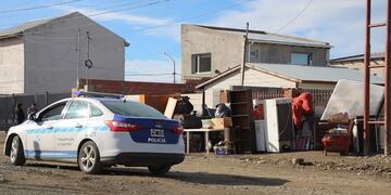 Detuvieron a una mujer de Río Gallegos por intentar recuperar su hogar usurpado.