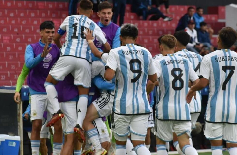 Con Gustavo Albarracín de Las Varillas, la Sub 17de Argentina ganó y se acerca al Mundial de la categoría