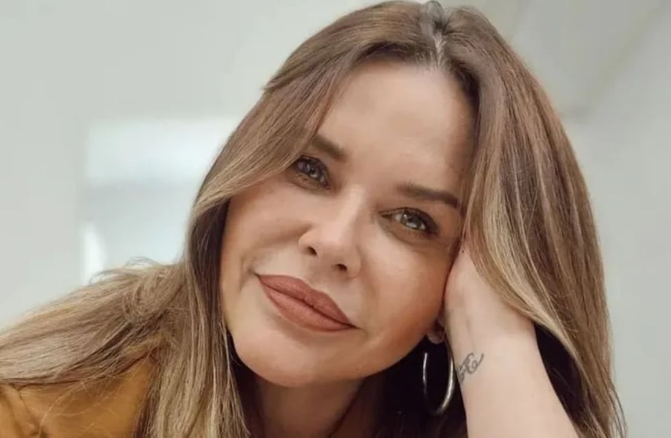 Nazarena Vélez dejó atrás sus complejos y decidió mostrar todo su cuerpo al natural