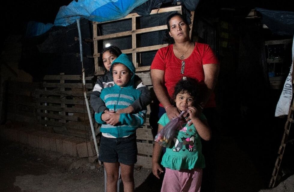La desesperante situación de una sanjuanina y sus tres hijas a las que la lluvia les arruinó todo