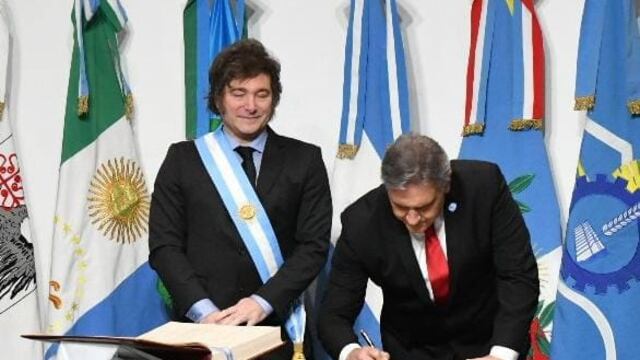Javier Milei y Martín Llaryora. (Gentileza)