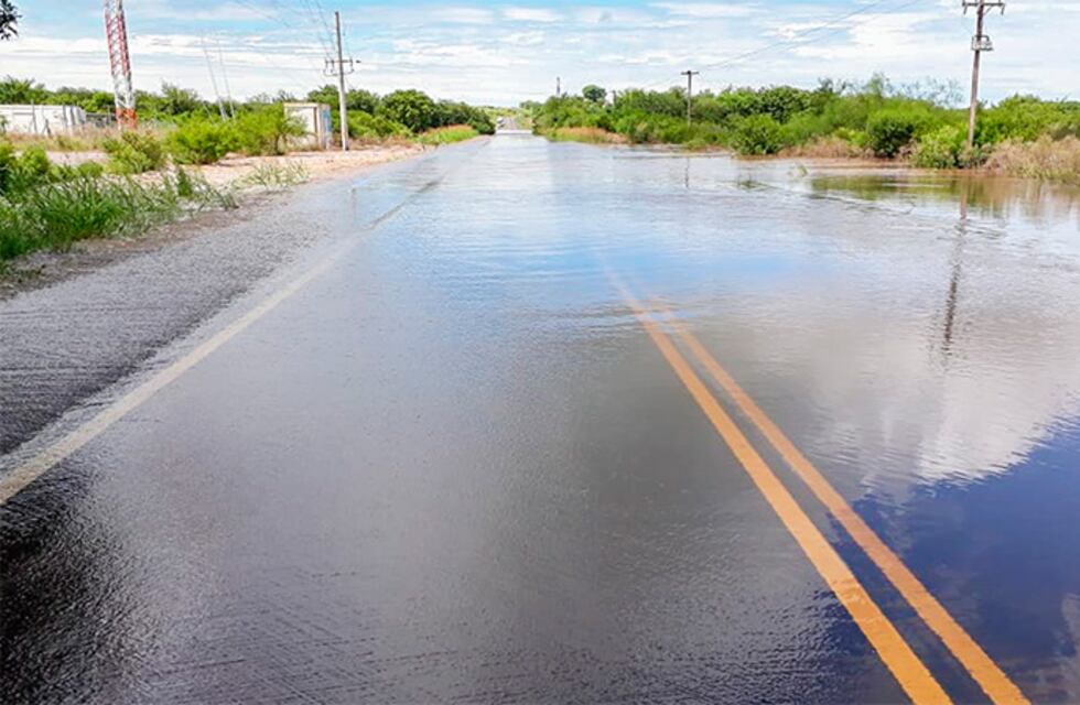 Continúa el alerta meteorológico para Entre Ríos y hay rutas inundadas