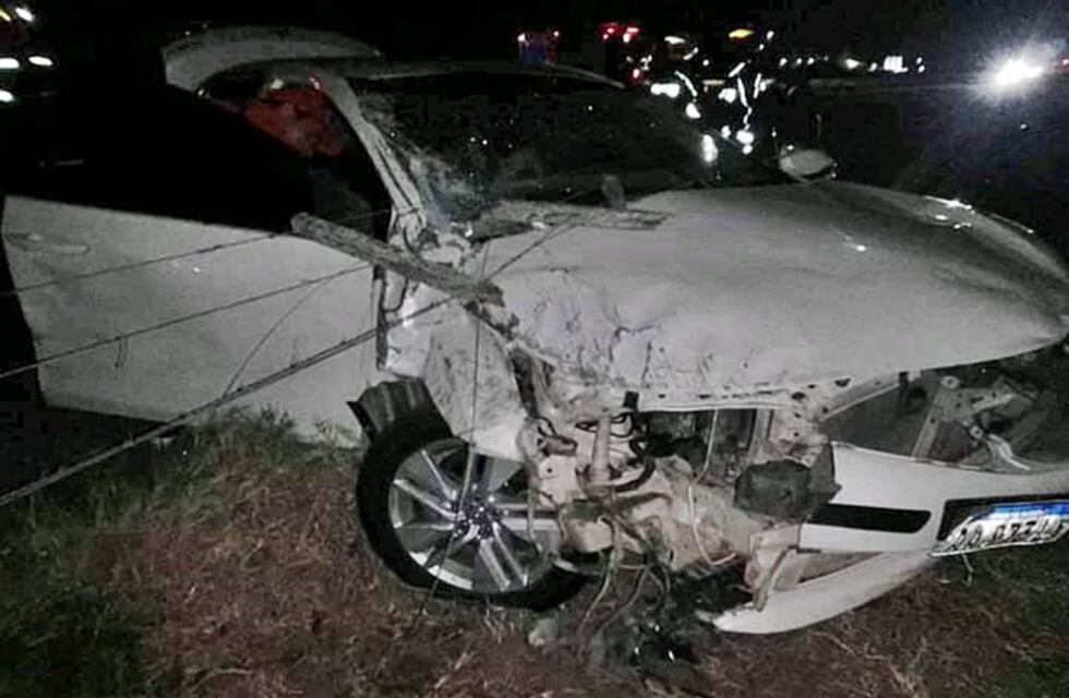 Ruta 14: varios lesionados luego de un terrible impacto entre dos autos