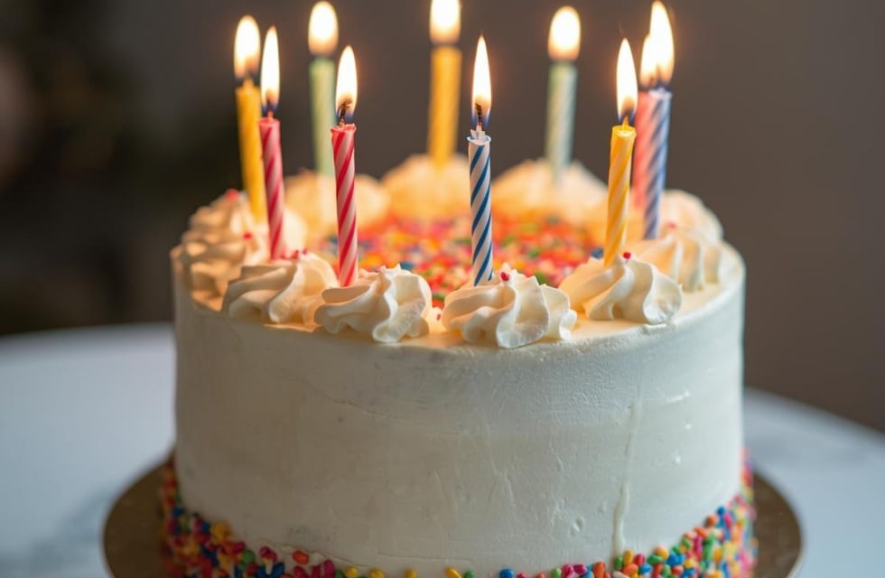 Qué significado tiene que a alguien no le guste celebrar su cumpleaños, según la Psicología