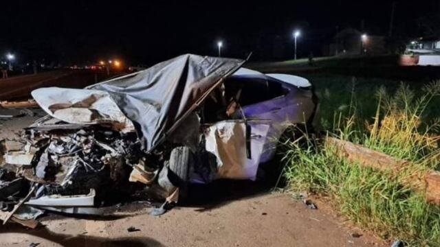 Alcohol al volante en San Vicente: un muerto y varios heridos tras impactar dos automóviles.