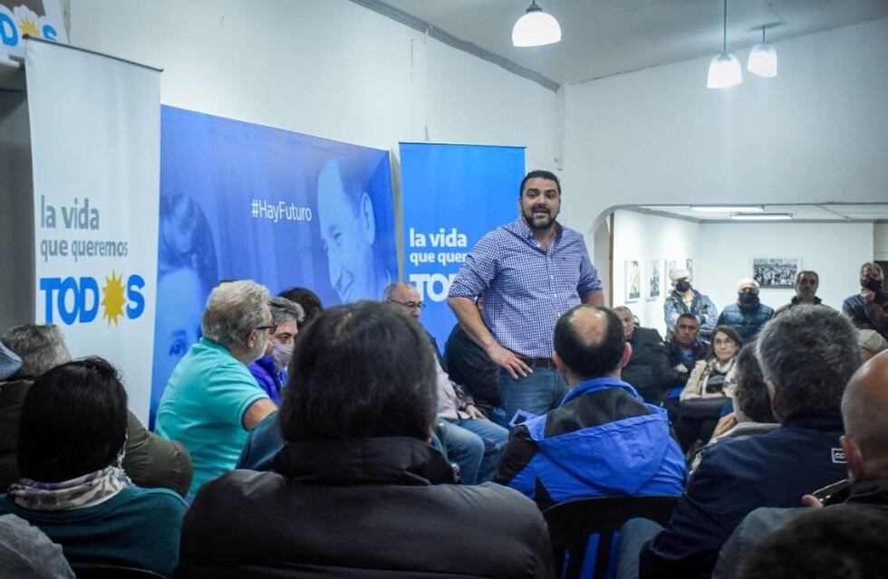 Vuoto se reunió con militantes del partido justicialista