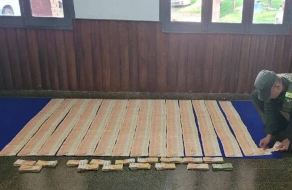 San Antonio: incautan casi tres millones de pesos sin aval a un pasajero de un colectivo