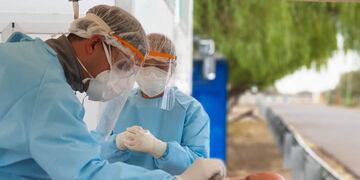 Se detectaron 107 casos positivos y 3 fallecidos en la provincia / SI San Juan