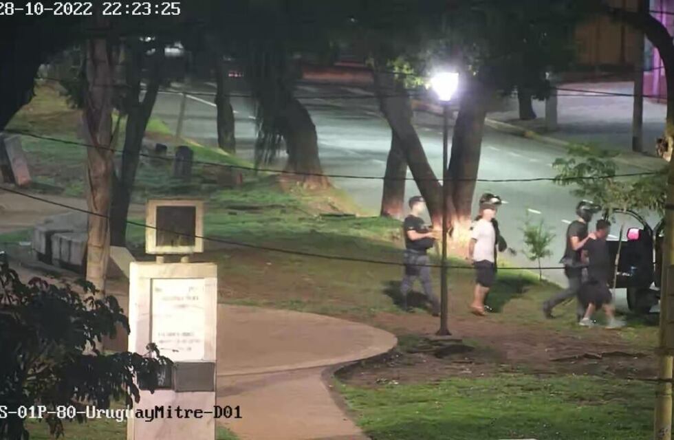 Tres jóvenes detenidos por cobrar “peaje” en plena avenida de Posadas