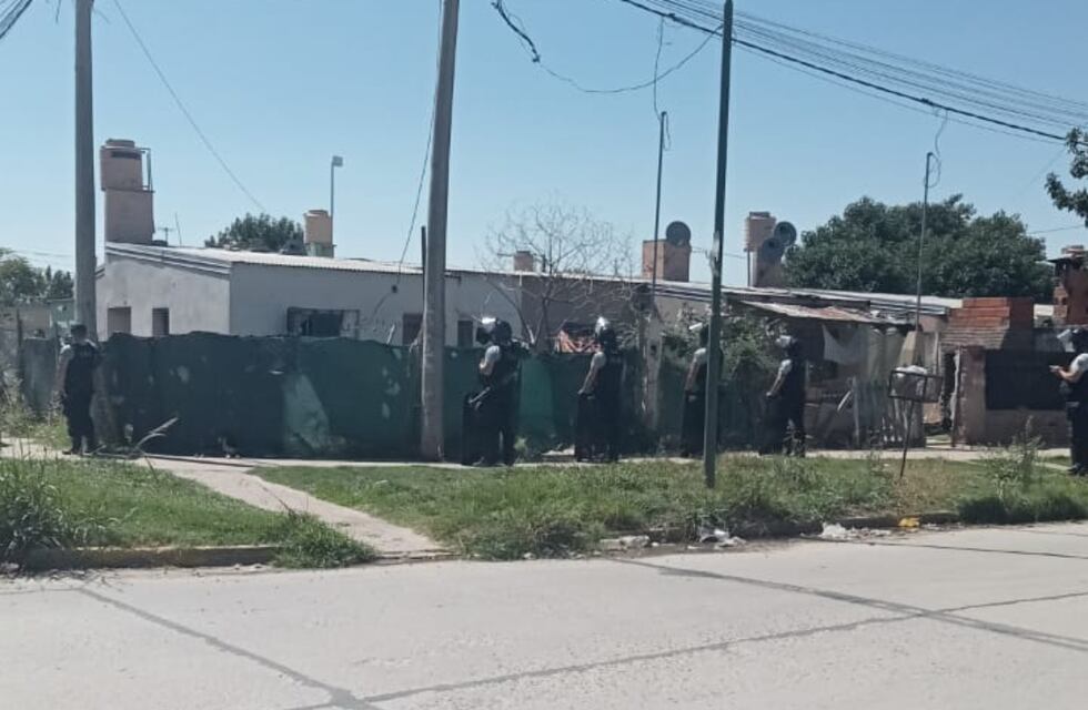 Desalojaron una casa en el barrio Mora