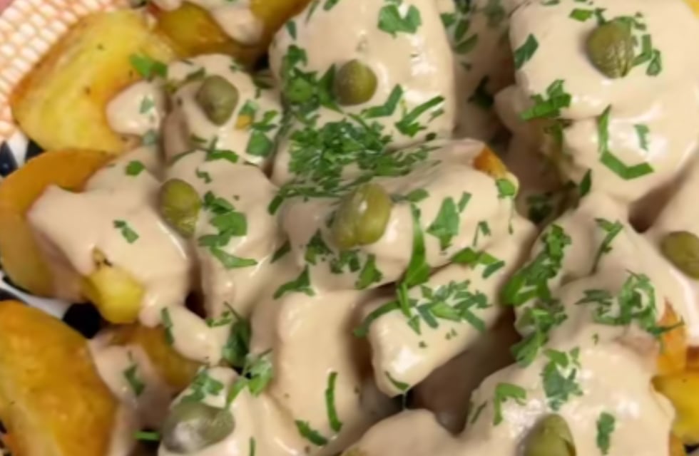 Cómo hacer papas con vitel toné: la original receta de Armando Esquivel para innovar en estas Fiestas