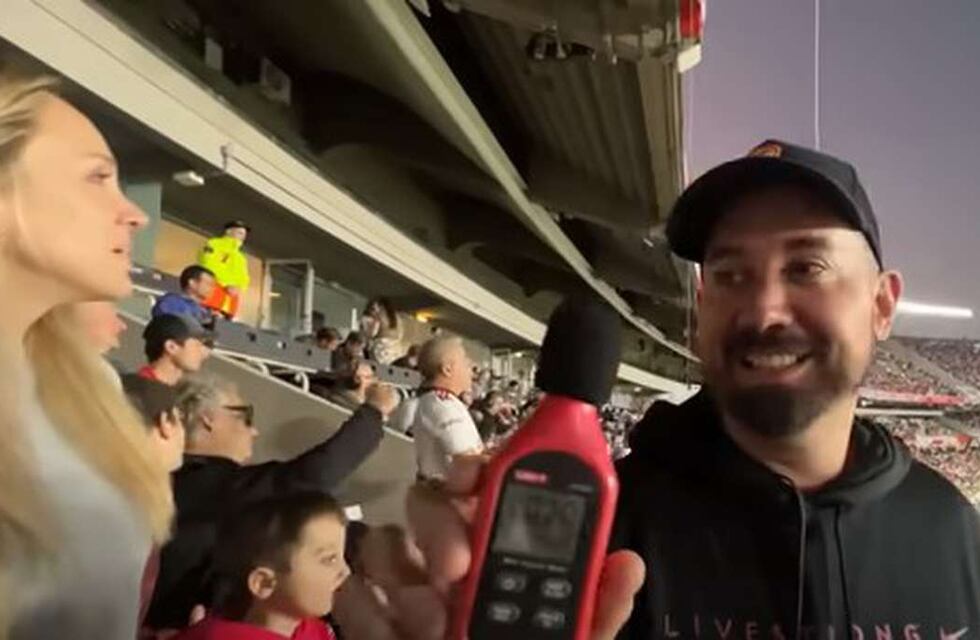 ¿El Monumental o La Bombonera? Dos youtubers españoles se animaron al desafío de comparar ambas canchas