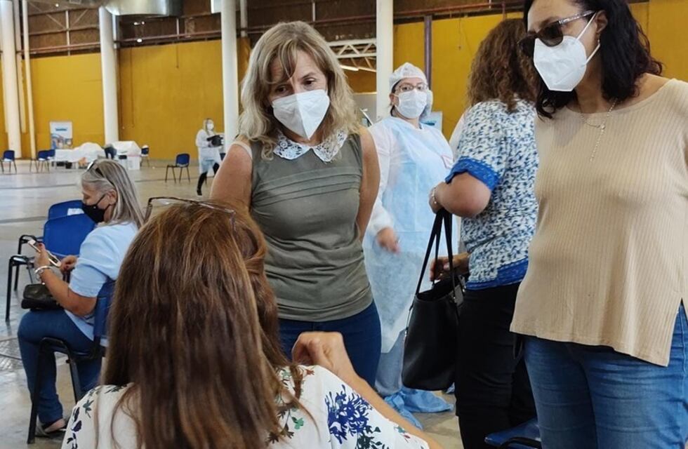 Claudia Palladino: “La vacuna es para evitar gravedad y muerte”
