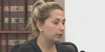 Una madre denunciante de la maestra de La Plata contó que ya fue separada de su cargo en otro colegio.