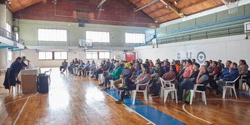 Gran concurrencia a la charla sobre calderas industriales y recipientes de presión
