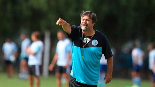 "Prefiero hablar y no quedar como un gil", sentenció el DT de Belgrano.