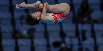 Hongchan Quan ganó la medalla de oro en saltos de 10 metros con puntajes perfectos.