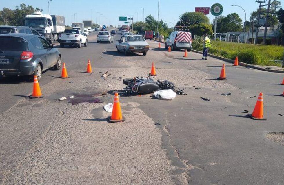Murió un motociclista en un violento accidente en Córdoba