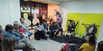 Sánchez y Hoffmann reunidos con precandidatos de Compromiso Vecinal