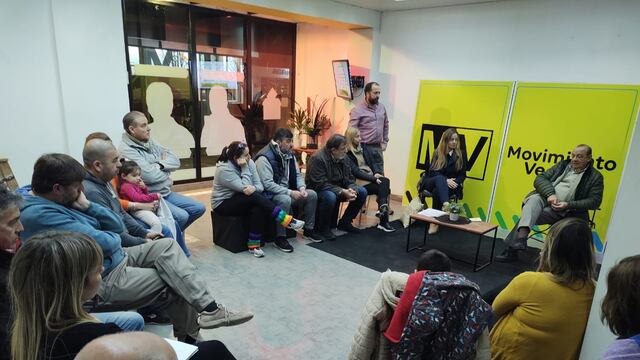 Sánchez y Hoffmann reunidos con precandidatos de Compromiso Vecinal