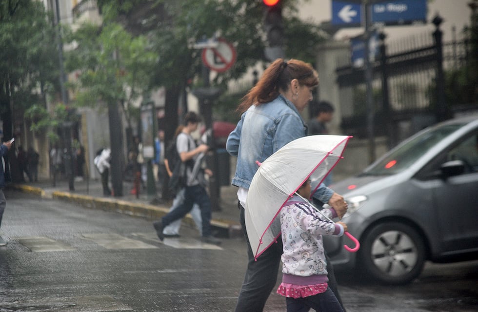 Alerta amarilla por tormentas en Córdoba: cuáles son las regiones afectadas este 26 de octubre