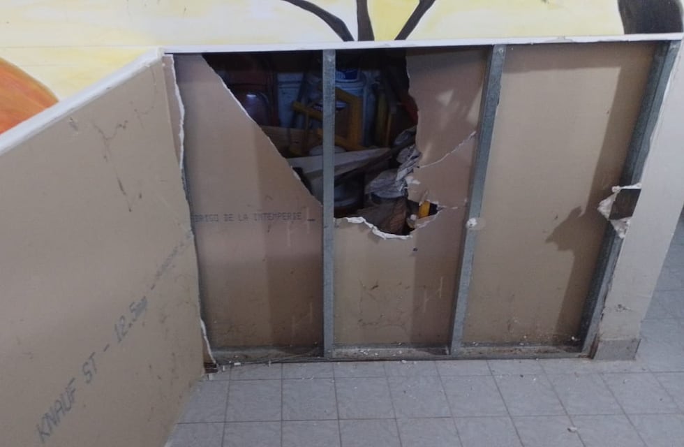 Refuerzan la seguridad en dependencias municipales