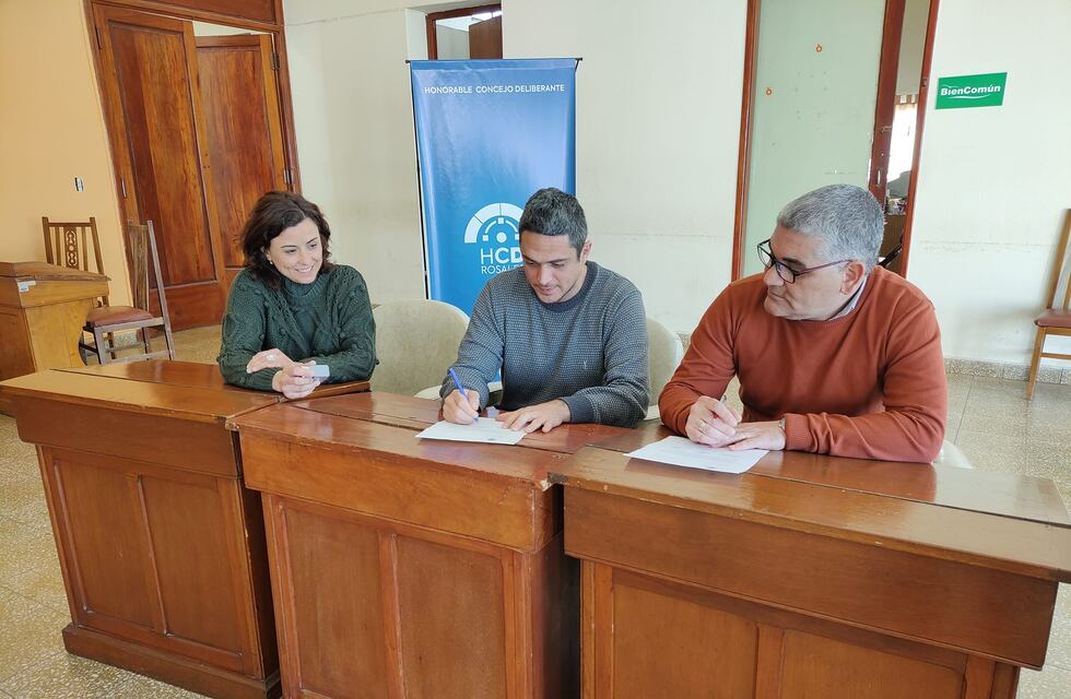 “El PRO rosaleño cajonea el proyecto para transparentar el manejo del millonario fondo educativo”