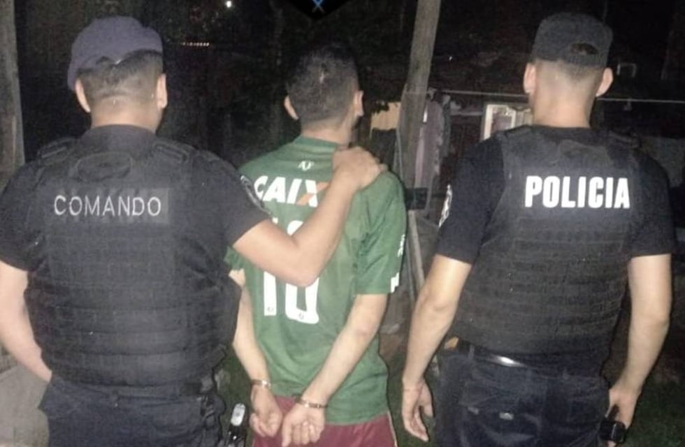 Femicidio en Rosario: un vecino de zona sur entregó a su hijo tras la denuncia