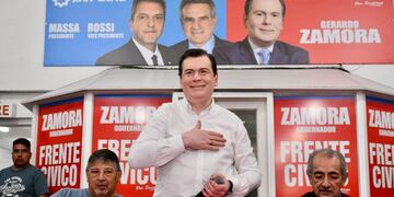 Gerardo Zamora festejó en Santiago las primarias que hizo el Frente Cívico